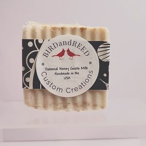 Hand Crafted Made in America Oatmeal Honey Goats Milk Soap 5 oz bar